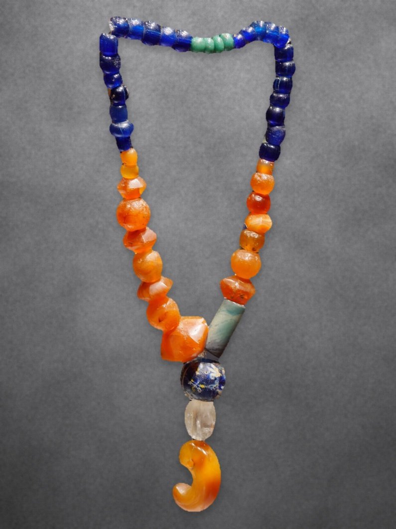 A Silla glass bead necklace